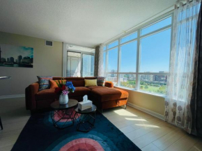 Luxury Apartment - Near CN Tower